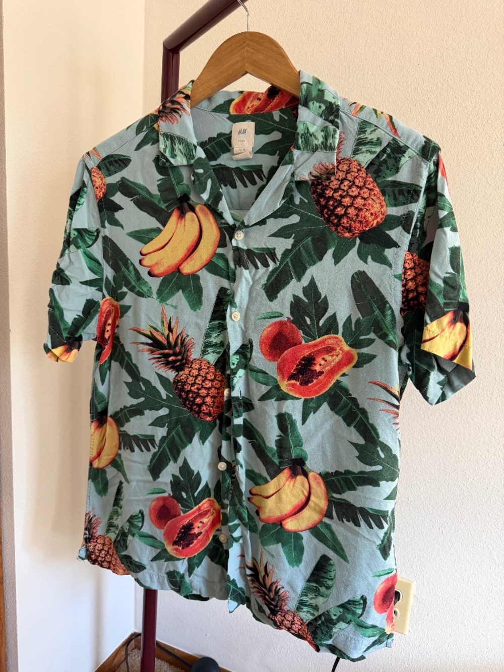 H&M Tropical Button down